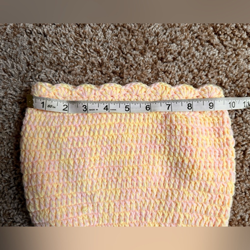 Mermajesty Crochet Mermaid Outfit Set | Tail, Top & Headband | Pink & Yellow - Picture 8 of 9